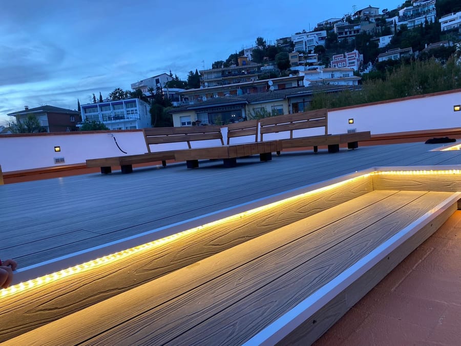 Tarima exterior en terraza 12 en El Prat de Llobregat