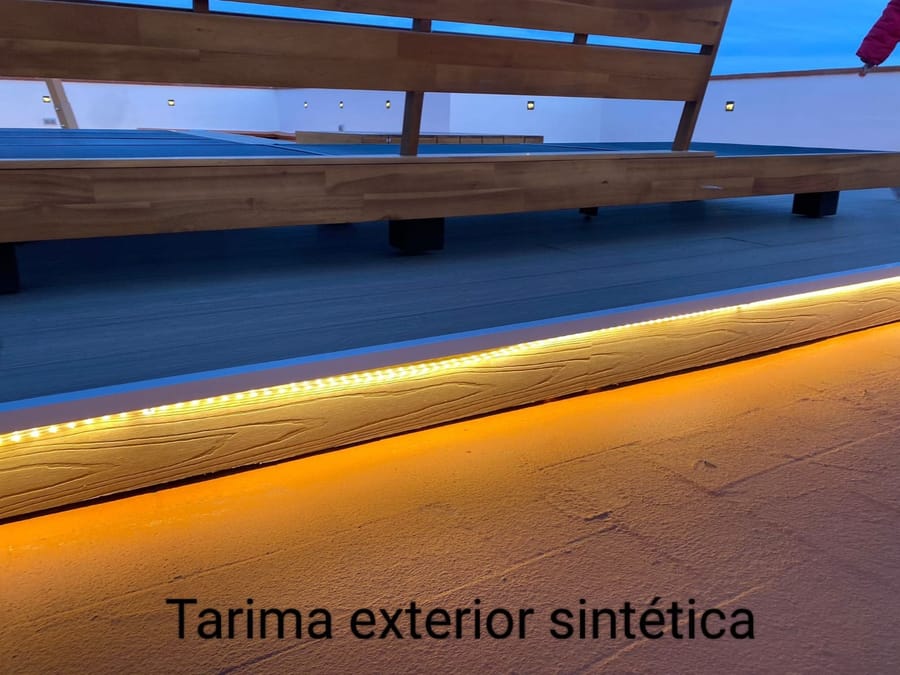 Tarima exterior en terraza 4 en El Prat de Llobregat